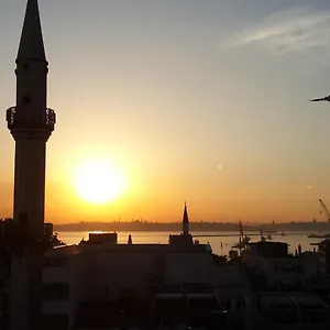 Otel Loka, İstanbul