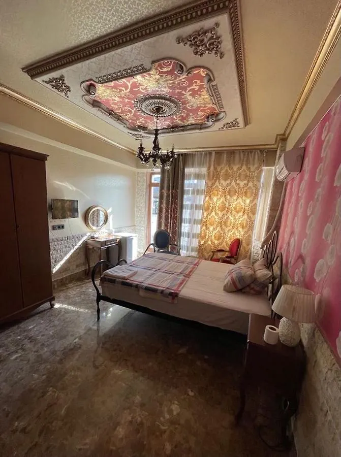 Dilek Hotel & Cafe Istanbul